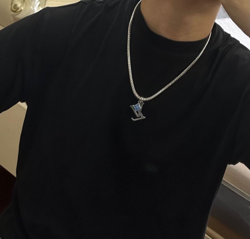 LV Necklaces